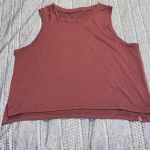 Lululemon cropped tank top